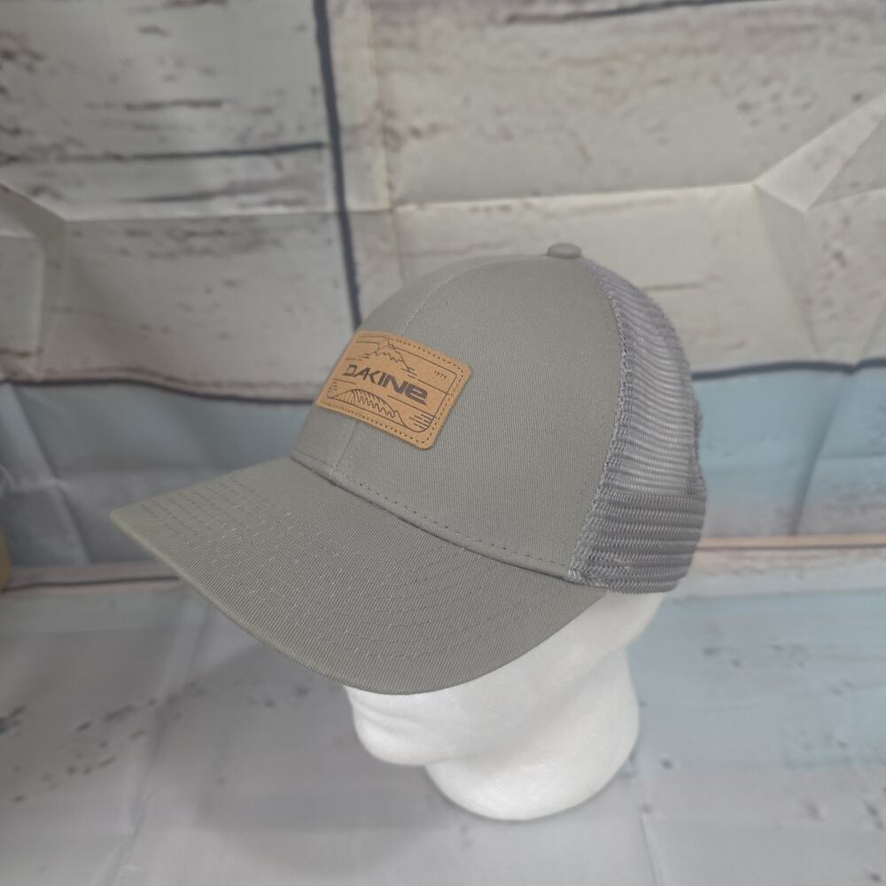 Dakine Trucker Hat Cap Gray Grey Snapback Mesh Leather Patch New Without Tags